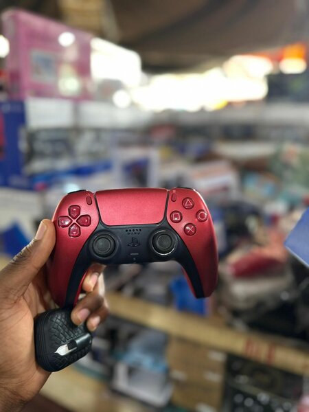 Manette sans fil PS5 rouge