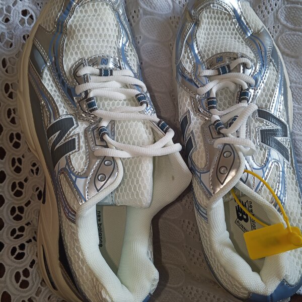 New Balance 740 et 530 + bonus