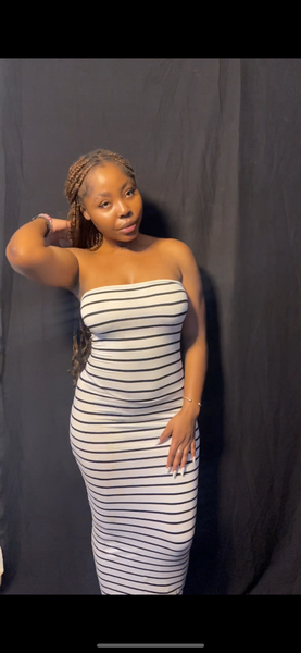 Robe Longue Rayée Élégante