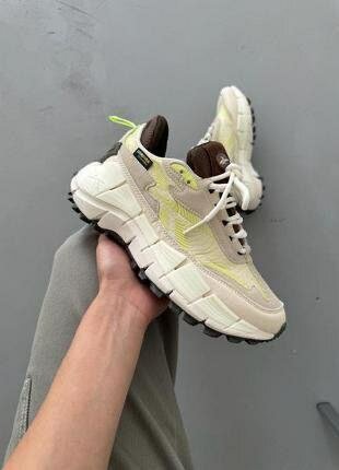 Sneakers beige tendance