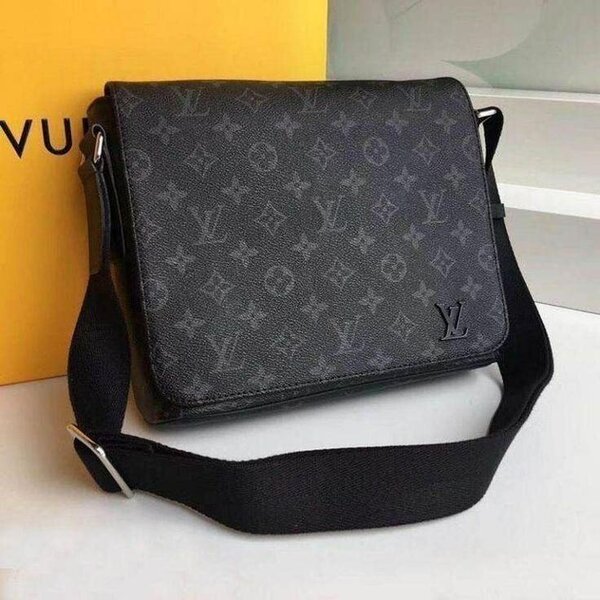 Sac bandoulière Louis Vuitton noir