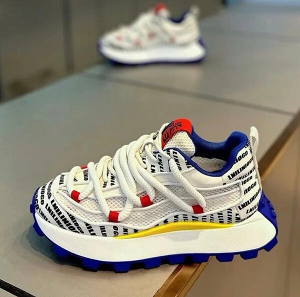 Chaussures de sport blanches pour hommes