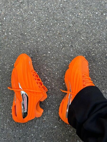 Chaussures Nike orange pour homme