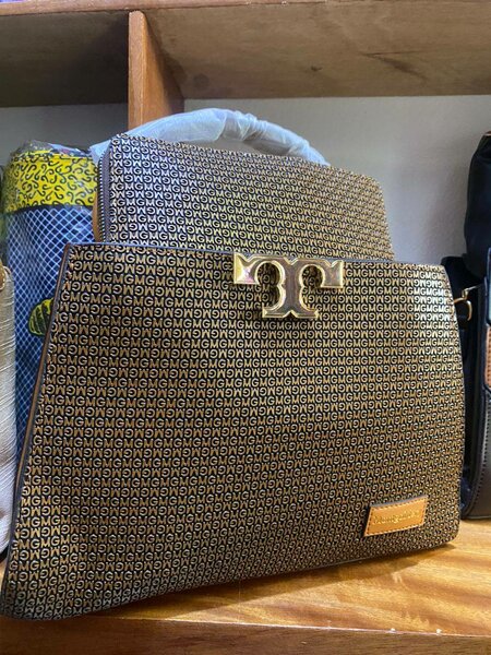 Sac à main élégant en cuir