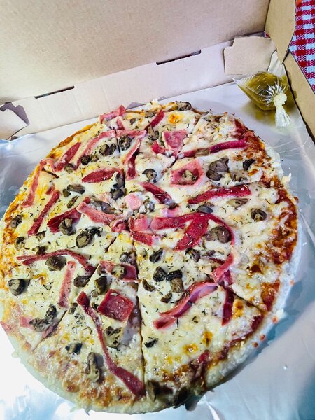 Pizza (Samboza jambon fromage)