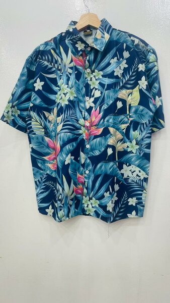 Chemise Aloha florale homme