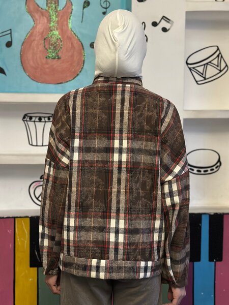 Бомбер куртка