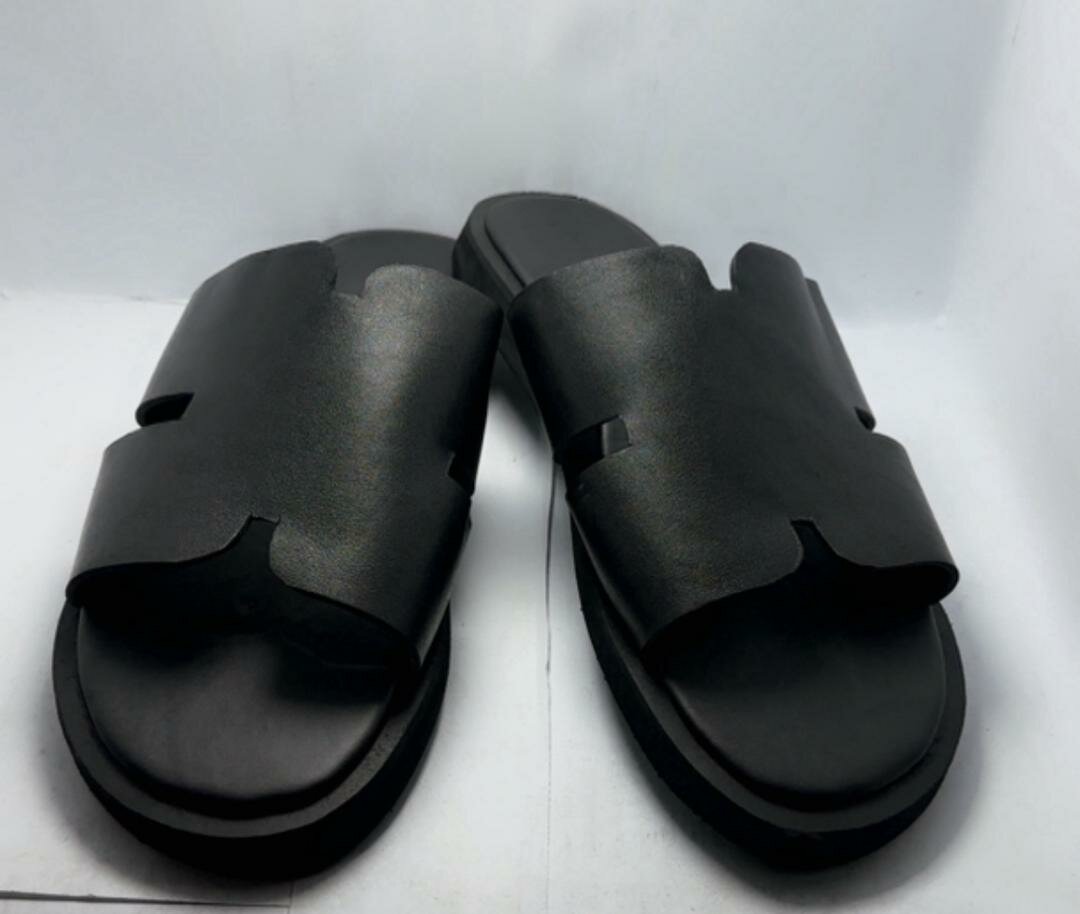 Sandales élégantes en cuir noir