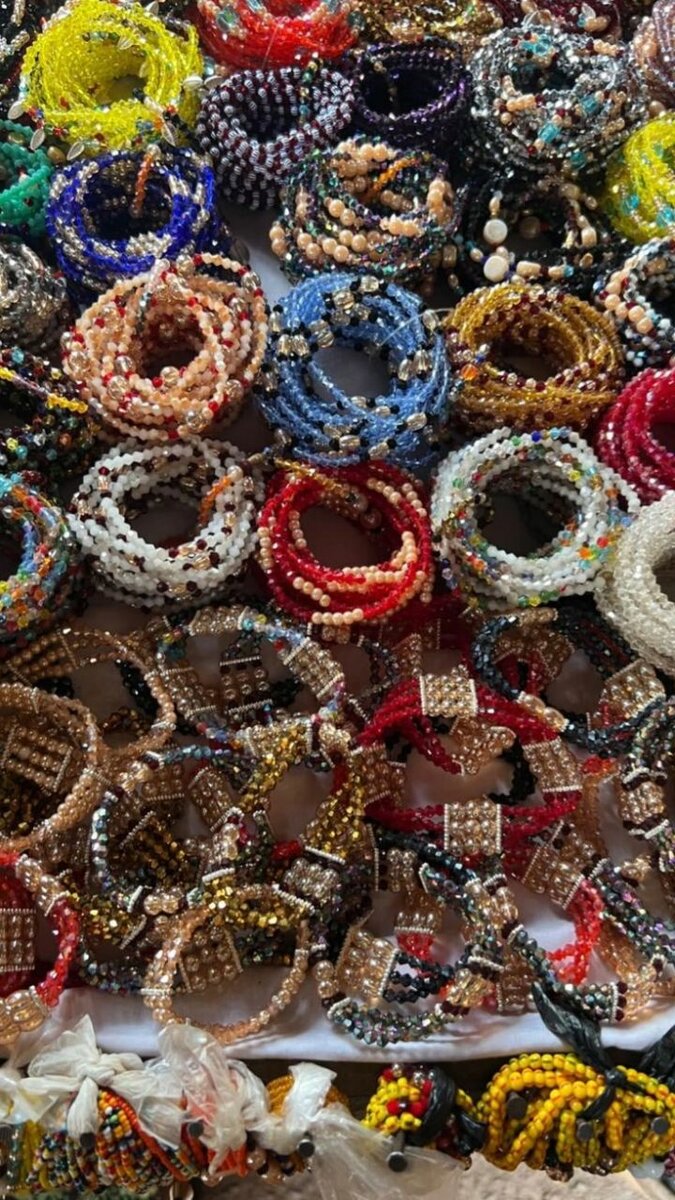 Bracelets en perles ethniques colorées