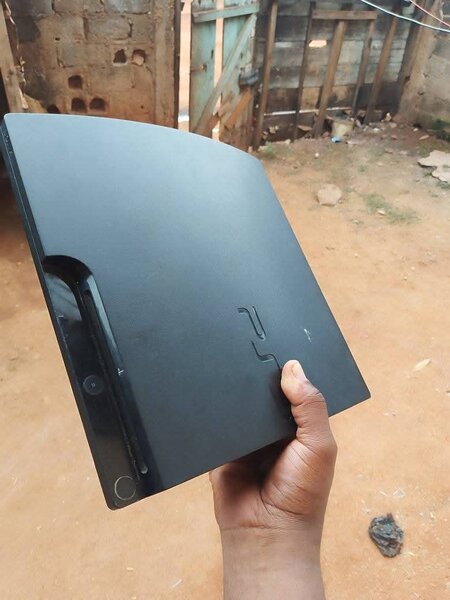 PS3 slim