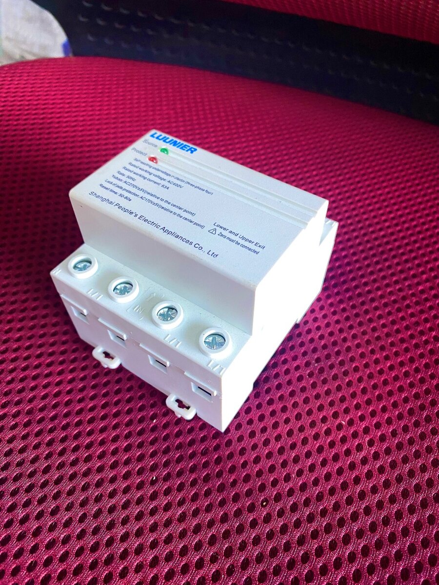 Voltage protector 3phase