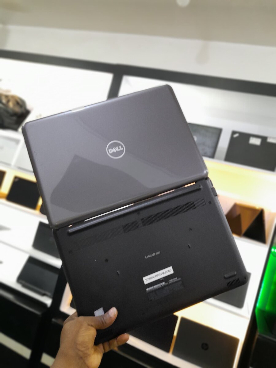 Dell latitude 3380