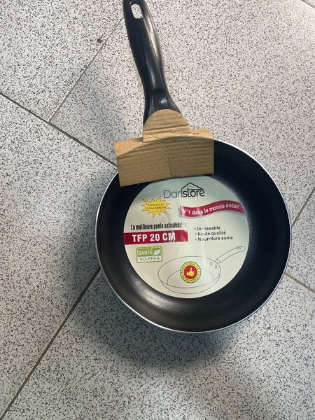 Poêle antiadhésive 20 cm