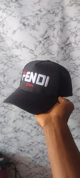Casquette Fendi Roma
