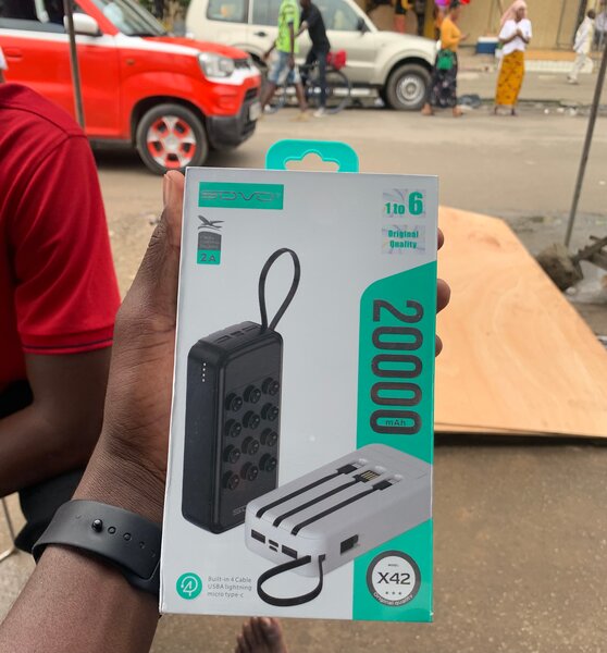 Batterie externe 20000mAh rapide