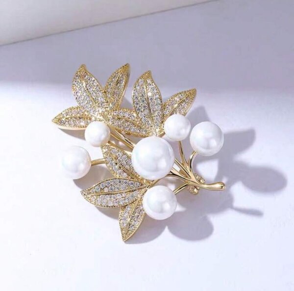 Rhinestone and Pearl Brooch