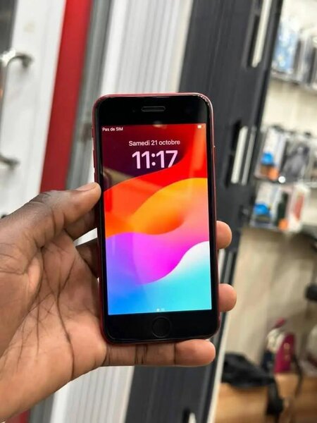 iPhone 8 rouge élégant