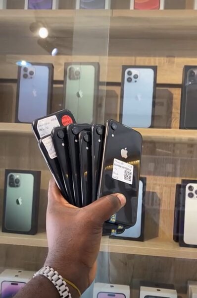iPhone XR 128 gb