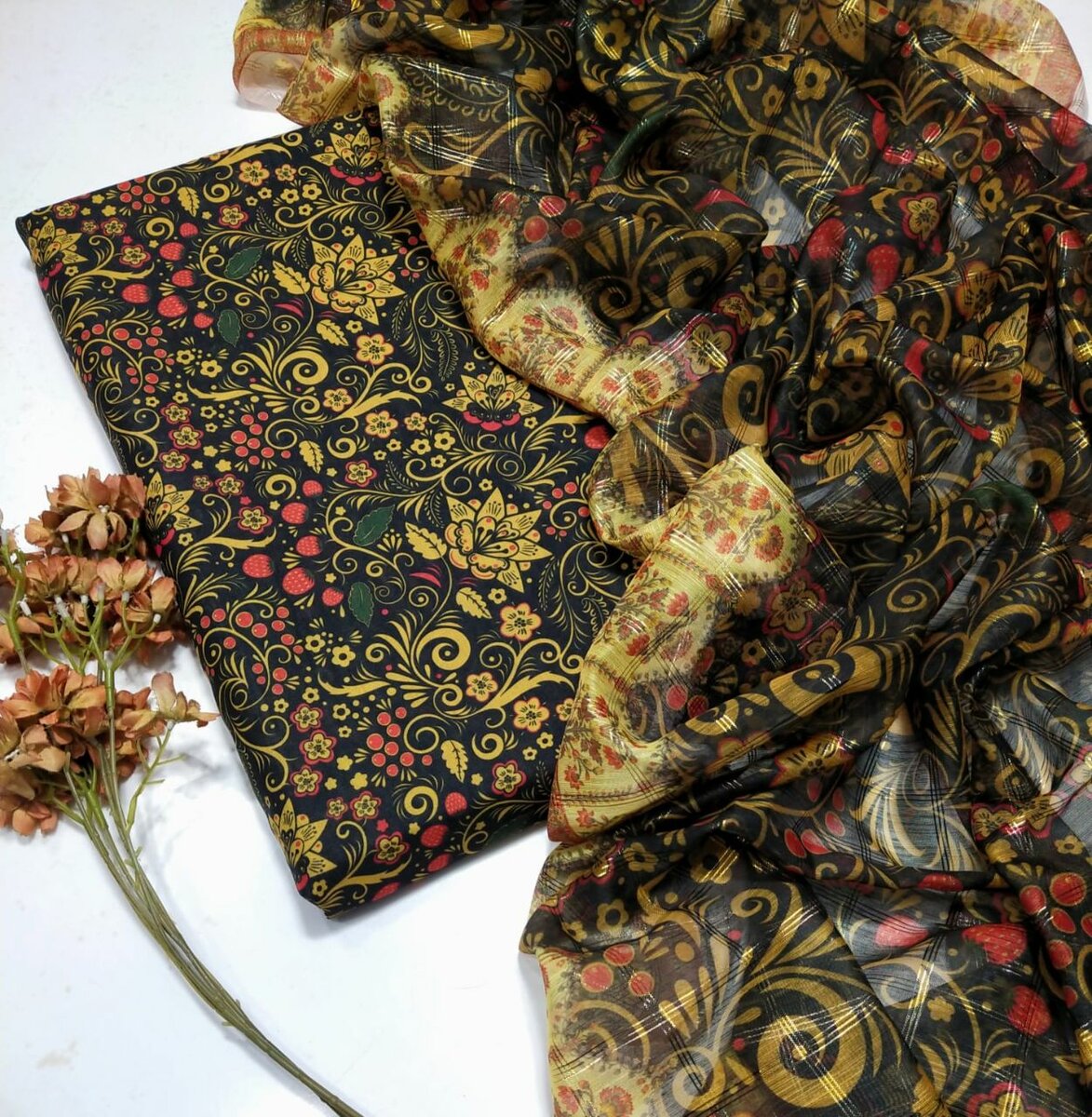 Eid collection swiss lawn 3 pc ,15 colour available