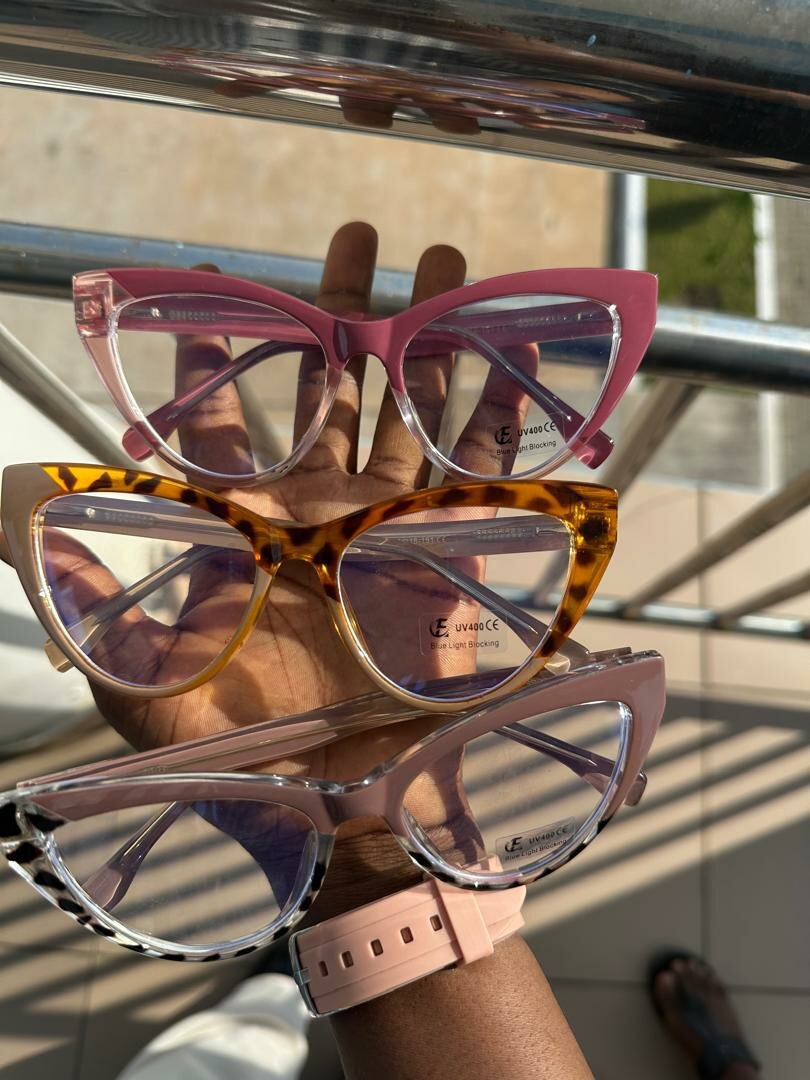 Heavenly frame available