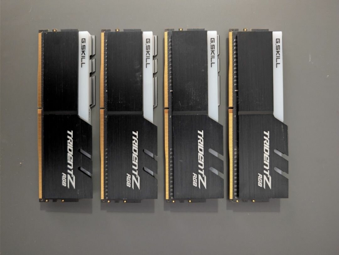 Barrettes RAM G.SKILL Trident Z RGB