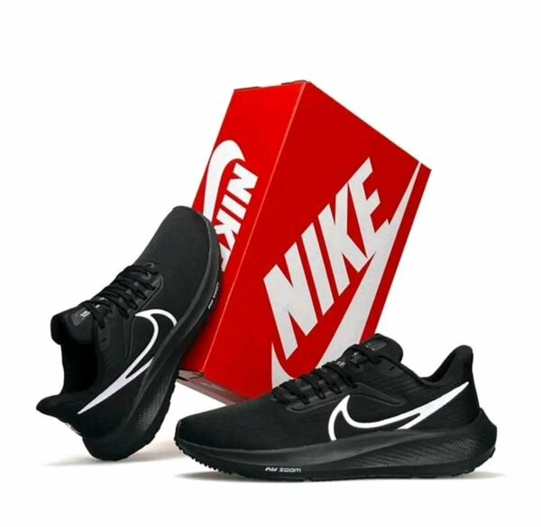Chaussure de sport Nike