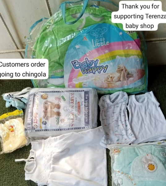 baby and mother's hamper