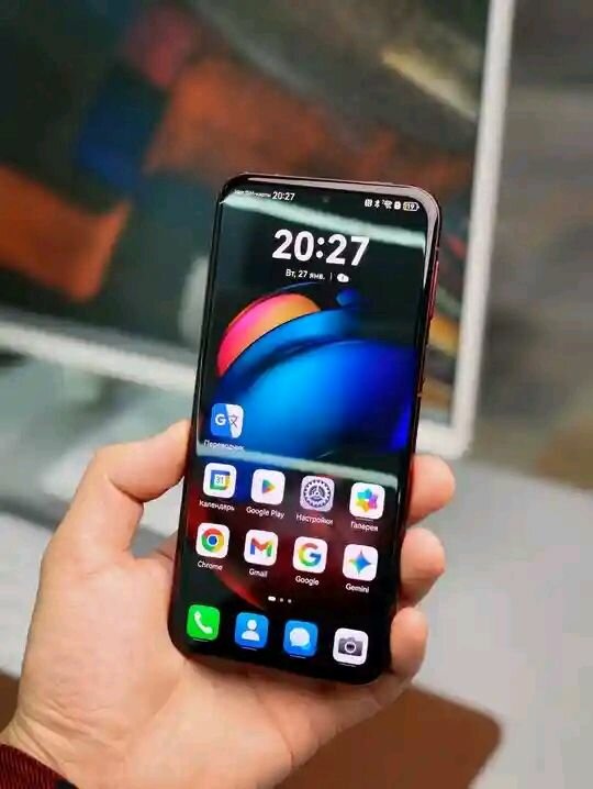 Téléphone portable Huawei rouge