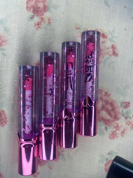 Color changing gloss