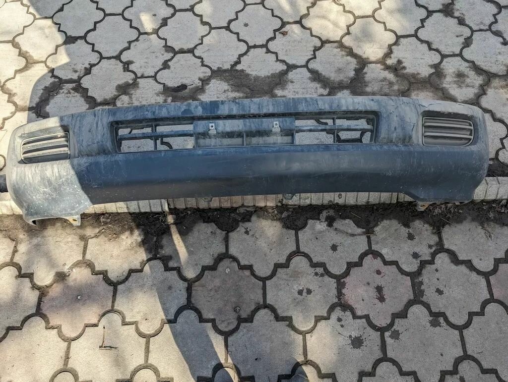 Передний бампер tlc 100