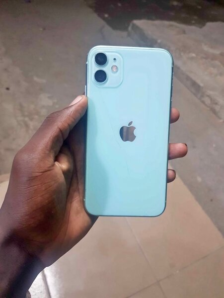 Apple iPhone 11 d'occasion