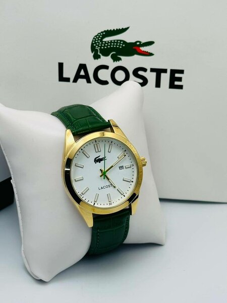 Montre élégante Lacoste