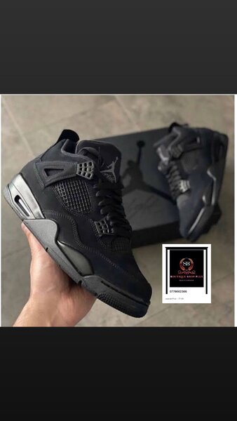 Basket Jordan 4 authentique av