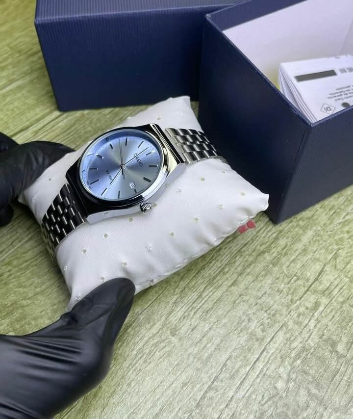 Montre Casio en acier inoxydable