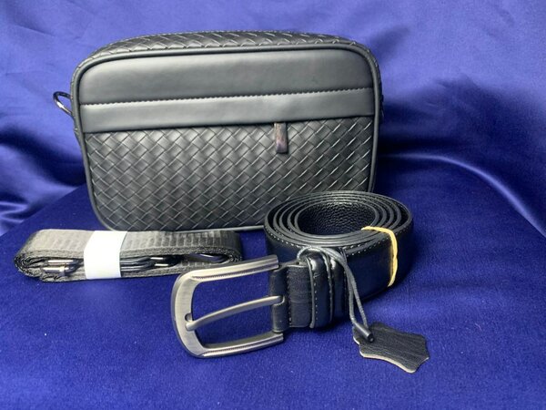 Ensemble ceinture et sac noir