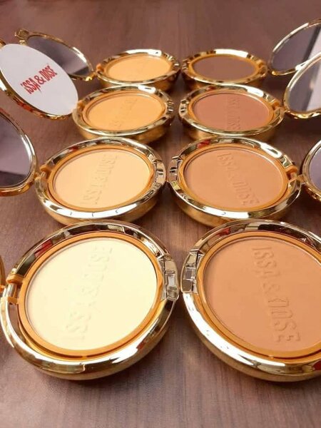 Poudre compacte de luxe