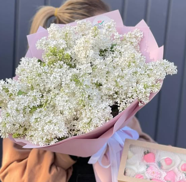 Эксклюзивные композиции с сиренью 💜😍