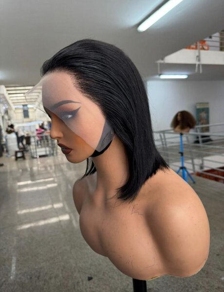 Perruque en dentelle frontale