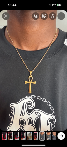 Collier Ankh Doré Élégant