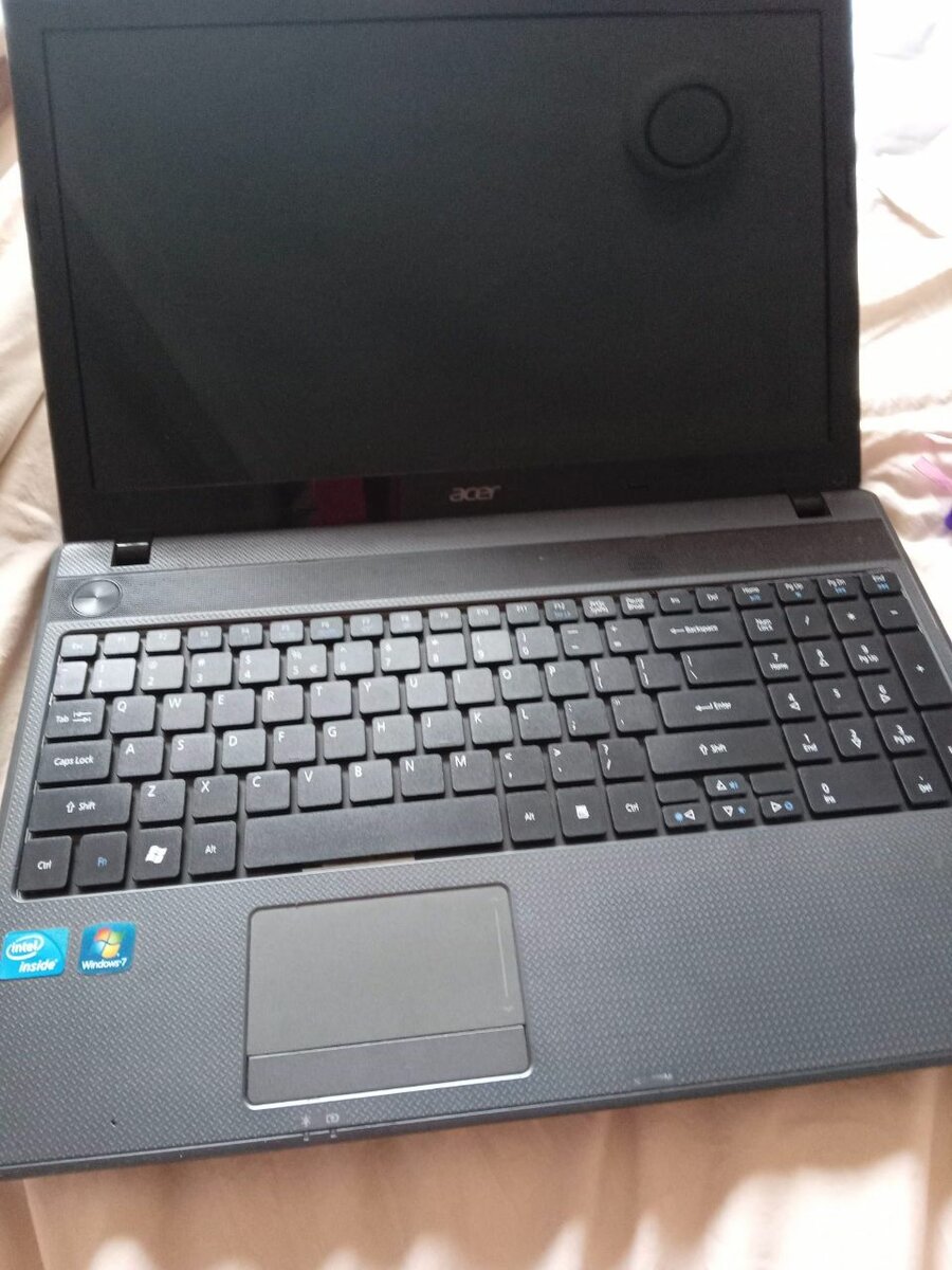 Acer aspire 5349  14 inch  laptop