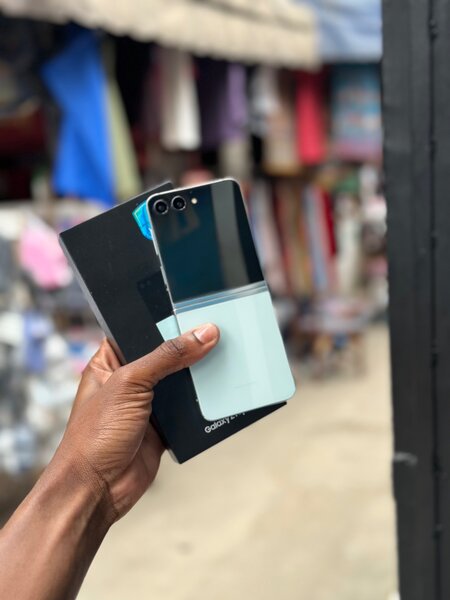 Samsung z flip 5