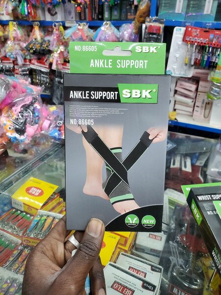 Support Cheville Réglable SBK