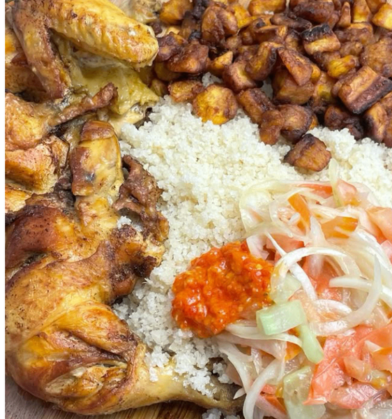 POULET BRAISÉ+ ALLOCO-ATTIÉKÉ