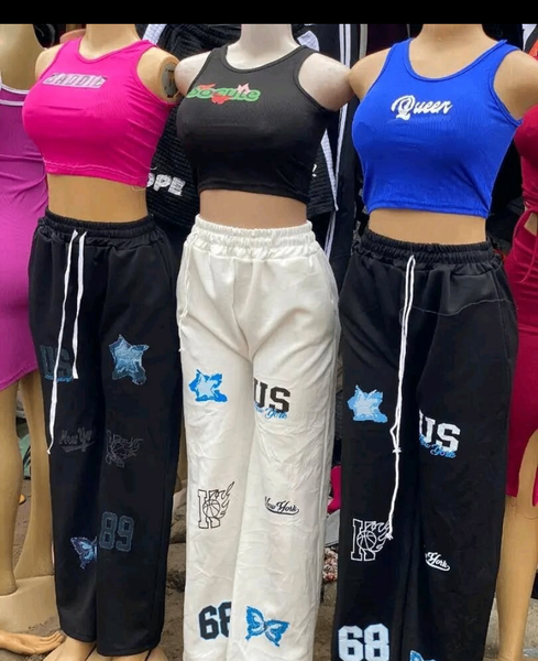 Ensemble jogging et crop top pour femme