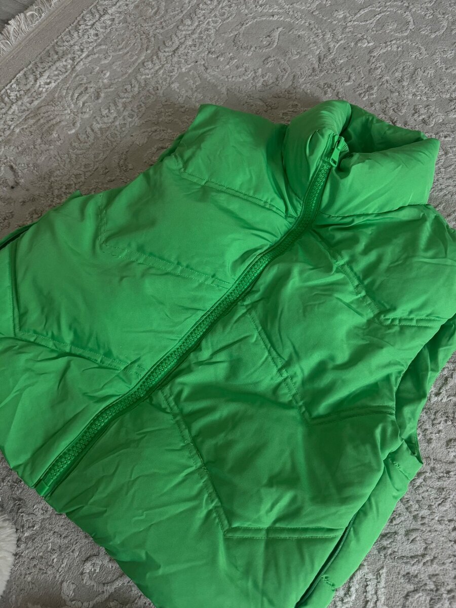 Жилетка верхняя одежда