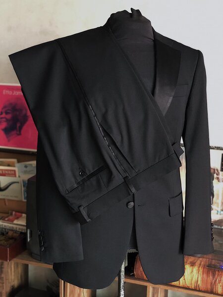 veste homme noir et pantalon L