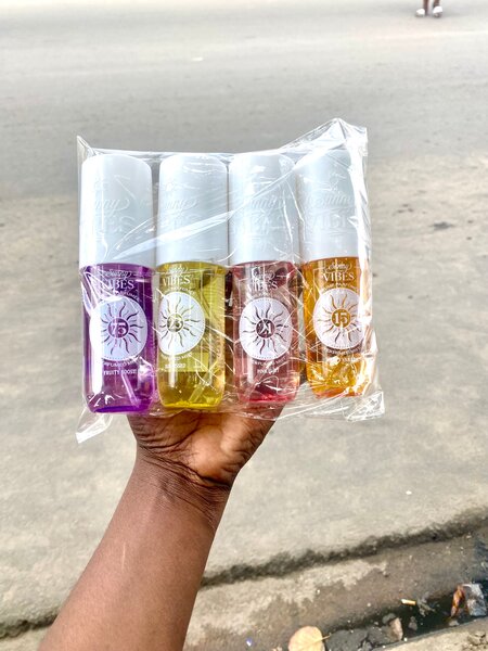 Ensemble de parfums miniatures