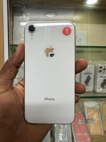 iPhone XR Blanc - 64Go - Téléphone Apple Reconditionné