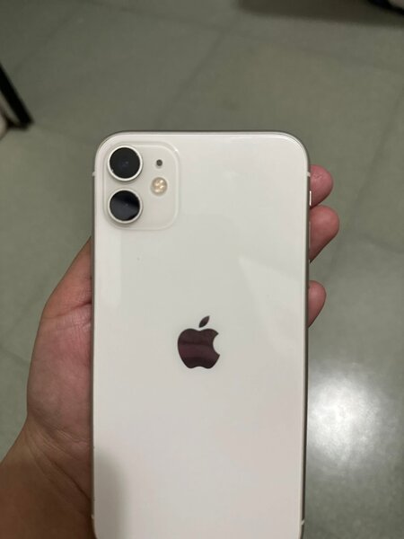 iPhone 11 Blanc Comme Neuf