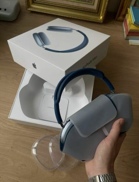 Airpods max